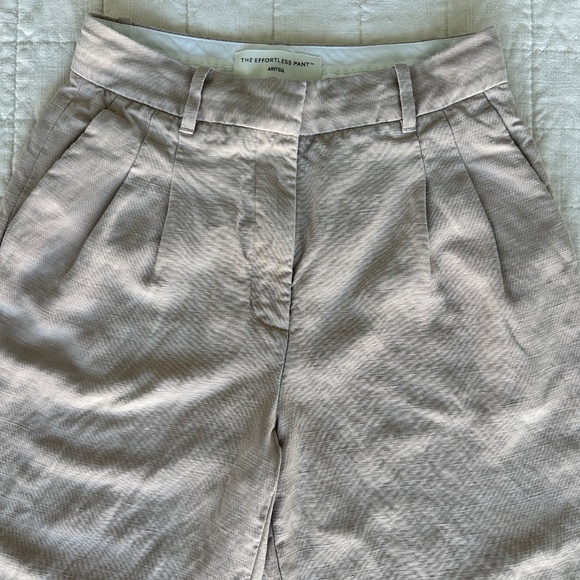 Aritzia The Effortless Pant- CruiseLinen, Color Cairo, Size 4 - Picture 2 of 8